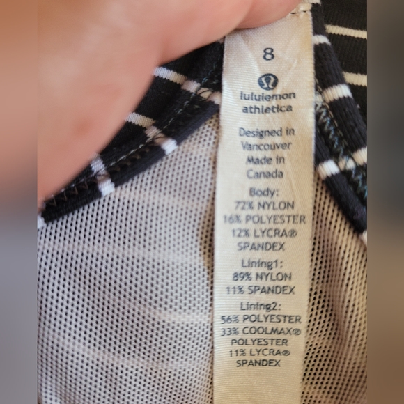 Lululemon Tank 8 - Picture 6 of 12